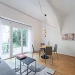 Premium In Altstadtnaehe * Graz