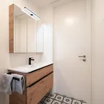 Premium In Altstadtnaehe Apartamento Graz