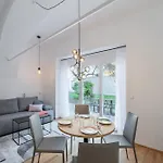 Premium In Altstadtnaehe * Graz