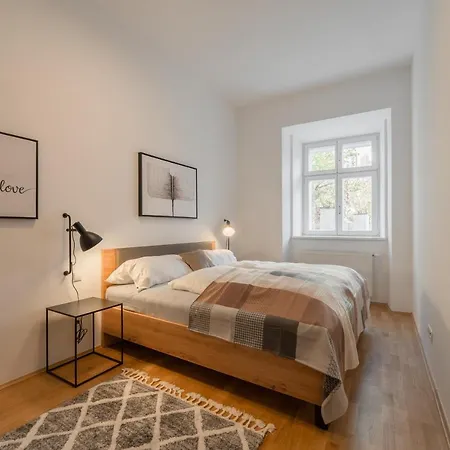 Premium Im Stadtzentrum * غراتس